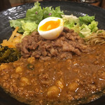 SPICY CURRY 魯珈 - ひよこ豆のカレーは辛くて最高です