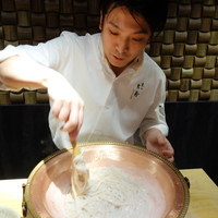 東山 吉寿 - 大将