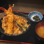 Maruhashi - 天丼 900円
                        190204 14:12