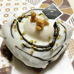 Mister Donut - クリスプショコラ ホワイトキャラメル （216円）