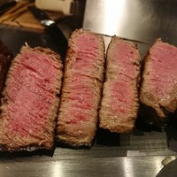 秋田牛鉄板焼 銀座五明 - 肉