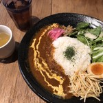 Cafebar&Dining Obi - バターチキンカレー