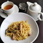 テンラン カフェ - 紅茶の漉し器がおしゃれ