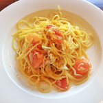 Serafina NEW YORK - ランチのパスタ（釜揚げしらすとカラスミ フレッシュトマトのアーリオオーリオ スパゲッティーニ）