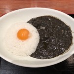 大衆肉割烹 加藤の肉丸 - 牛すじ黒カレー