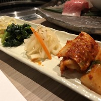 近江うし 焼肉 にくTATSU 青山本店 - 