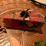 Wine厨房　tamaya - 自家製スモークサーモン＆ズワイ蟹と野菜のテリーヌ 茹で野菜がたっぷり。コロッとしたサーモンもいいです。 ズワイガニもたっぷり。生ハムにくるまれていました。