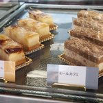 カフェハッピークレープリー  - 各157円