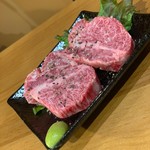 炭火焼肉ホルモン こいこい - 