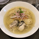 らぁ麺やまぐち - 冬季限定「牡蠣の塩そば」1300円