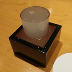 浜寿司 - 地酒の図。遊穂のしろ（純米生原酒おりがらみ）