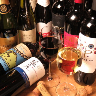 A wide variety of bottled wines start from 2,750 yen