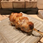 焼鳥 おみ乃 - 股関節