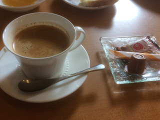 Kanon - ランチに付くドリンクとちょっとしたお菓子(コーヒー、しるこサンド)