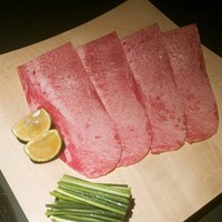 焼肉 展 - 