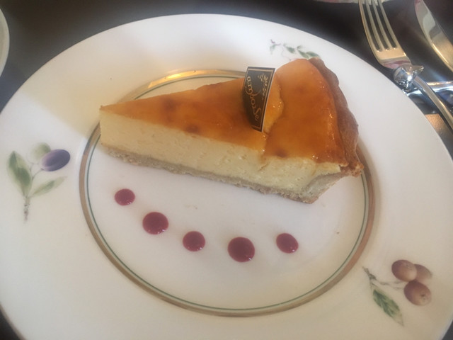 アンボワーズ 鹿児島中央 カフェ 食べログ