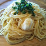 コムデザインストア カフェ - 明太子とモッツァレラのパスタ