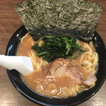 麺達うま家 - ラーメン(並)680円