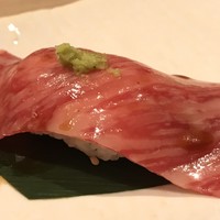 近江うし 焼肉 にくTATSU 青山本店 - 