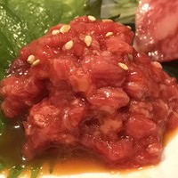 近江うし 焼肉 にくTATSU 青山本店 - 