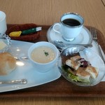 カフェ ブーケ - 終日頼めるモーニング 540円