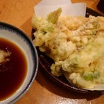おぎ野 - 天ぷら盛り合わせ。春野菜