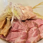 麺者すぐれ - 名古屋コーチンつけ麺(三種肉のせ)