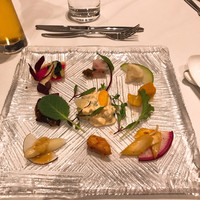 カントニーズ 燕 - 