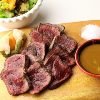 女性だって嬉しい！ボリューム◎ヘルシーなお肉料理！