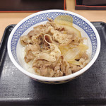 吉野家 - 牛丼(並) 380円