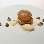 レミニセンス - 桃のコンポートと熱々ホワイトチョコのスフレ