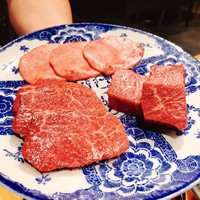 焼肉すどう 春吉 - やっぱり赤身が良いよね～