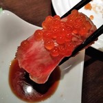 グリルレストラン＆スイーツカフェ スコール - [料理] こぼれフレンチキャビアの和牛寿司 アップ♪ｗ ②