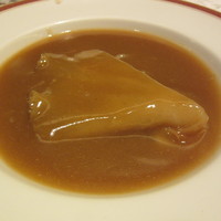 筑紫樓 銀座店 - ふかひれの姿煮込み　ズーム