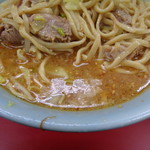 ラーメン二郎 - コクの無いスープになすすべなし