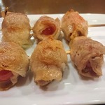 Izakaya Tsuki - 豚トマト巻き