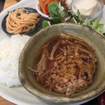 TENTO - 煮込みハンバーグ