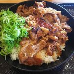 カルビ丼とスン豆腐専門店 韓丼 - カルビ丼（￥500税別！）