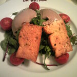 丁寧に作られた白レバーのパテ