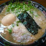 無鉄砲  大阪店 - とんこつラーメン　７００円