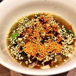 スパイシー&ソバ キラリ - 月見の城そばのつけ汁