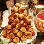 Manpei Hotel - シュー＆いちごタワー（軽井沢ガーデンファーム）