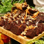 Manpei Hotel - ごぼうとチョコのブラウニー（ロンギングハウス）