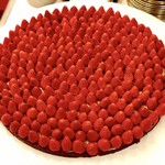 Manpei Hotel - 布引苺のBIGタルト（軽井沢プリンスホテル）