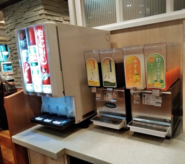 ジョナサン 西新宿店 西新宿 ファミレス 食べログ