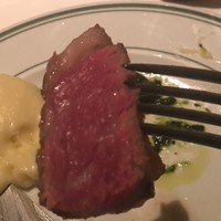 ウルフギャング・ステーキハウス 六本木 - プライムグレード熟成T-BONEステーキリフト