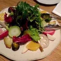 ラ・ボンヌターブル - 