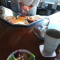 横浜瀬里奈 ステーキドーム - 