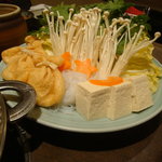 銀座しゃぶ通 - 2011-10-23　90分上牛ロース・上豚ロース・鴨食べ放題＆飲み放題3300円★日曜・祭日限定のお得なコース★お通し・野菜盛り合わせ・ワンタン麺・デザート付き