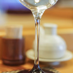 三笠鮨 - 高脚盞（ぐらす）に掃愁帚（さけ）